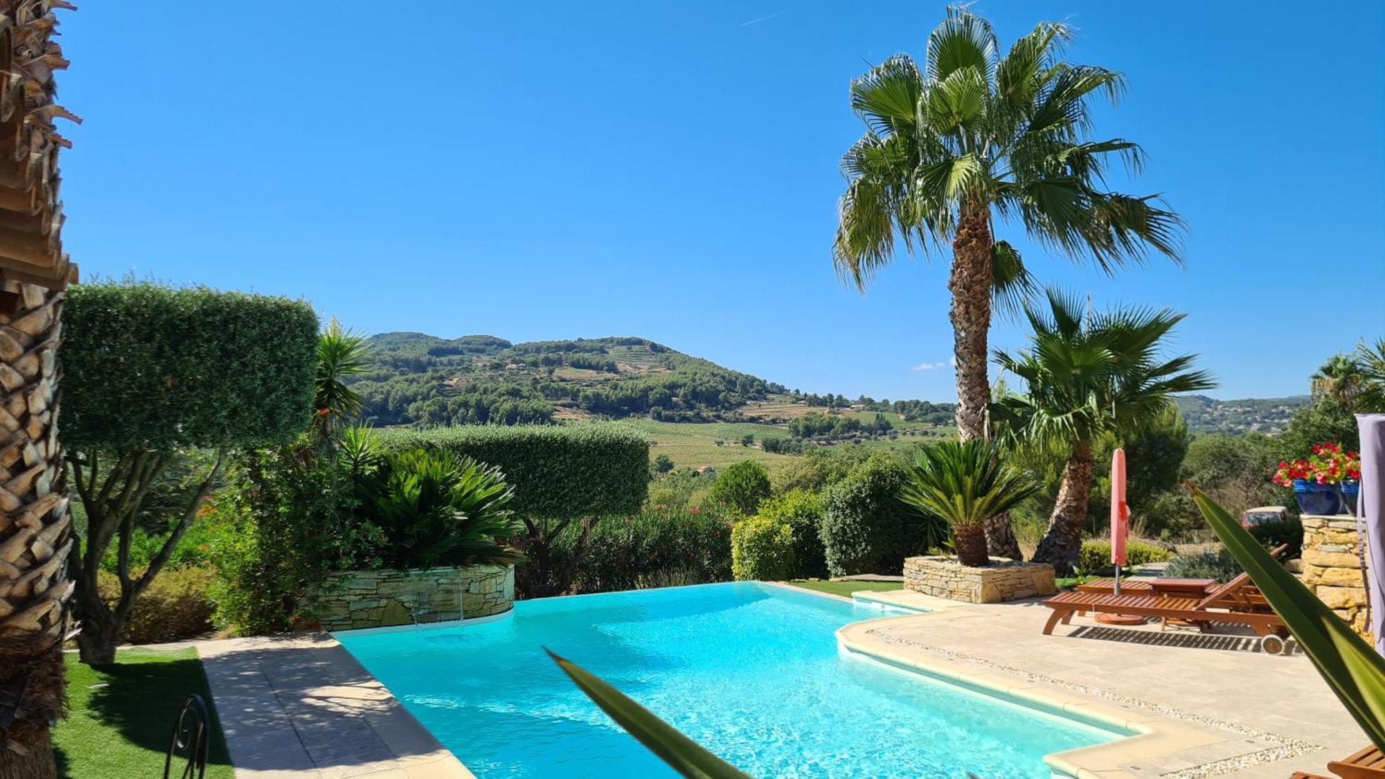 ลา ซิกาล ซูส โลลิวิเย Bed & Breakfast Le Castellet  ภายนอก รูปภาพ